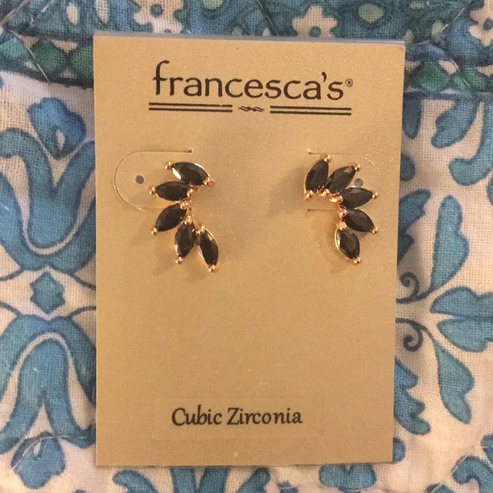 BlAck and gold earrings